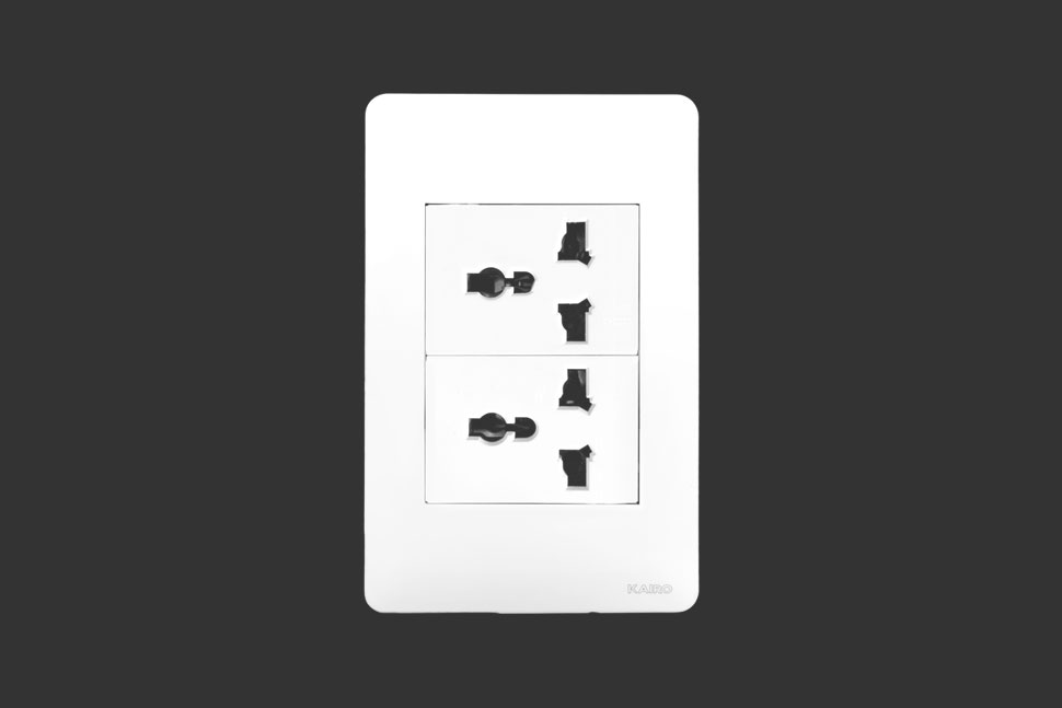2 GANG UNIVERSAL SOCKET SET